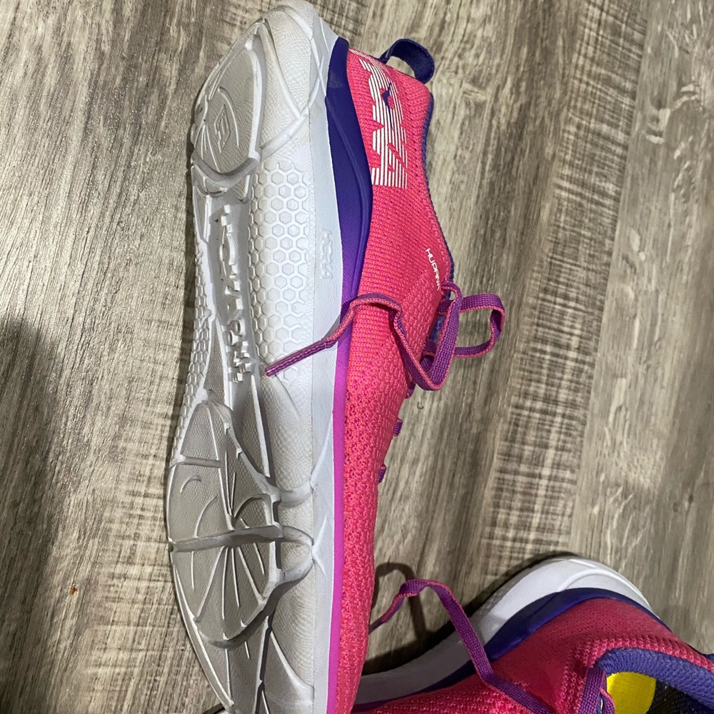 Hokas